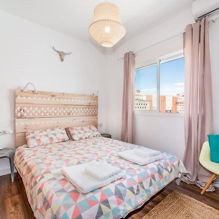 C29 - Trendy Central Apartment With Small Parking And Terrace マラガ エクステリア 写真